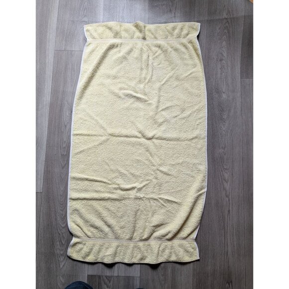 Vintage Yellow Cotton Bath Towel By Consul Super Savage Retro Home Décor - Picture 2 of 7